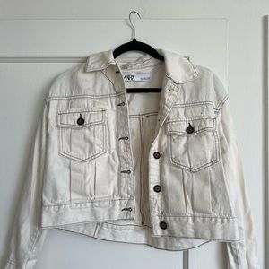 Zara Crop White Jacket - Size Small